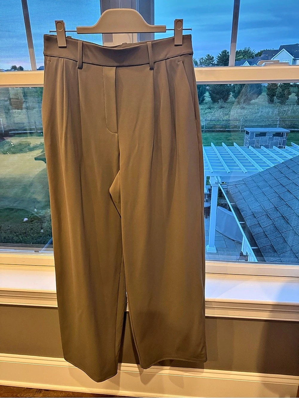 lululemon Daydrift High-Rise Wide-Leg Trouser Wide Leg Pants in Greyaige Like Ne